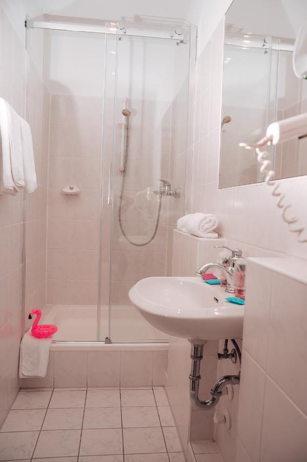 Smarthotel Flamingo Self Check-In Giessen Bagian luar foto