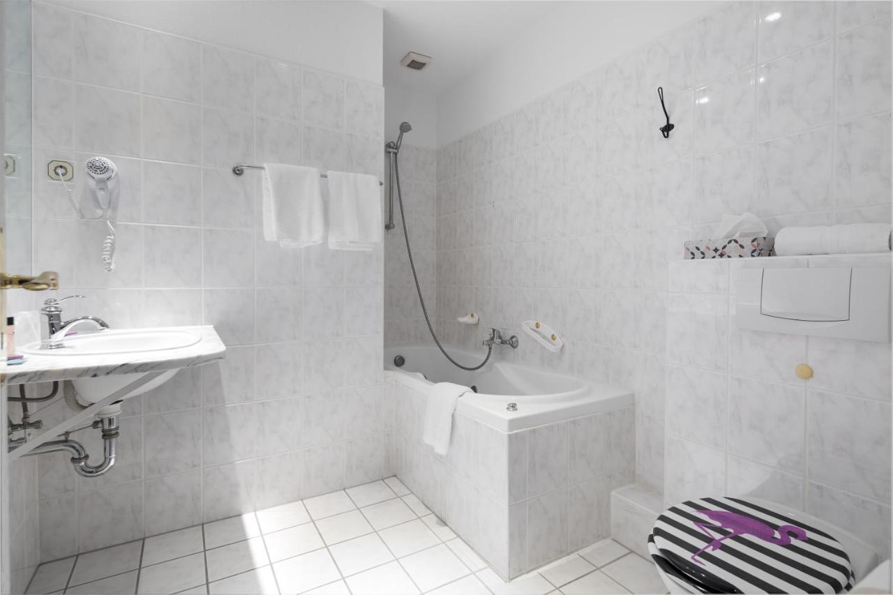 Smarthotel Flamingo Self Check-In Giessen Bagian luar foto